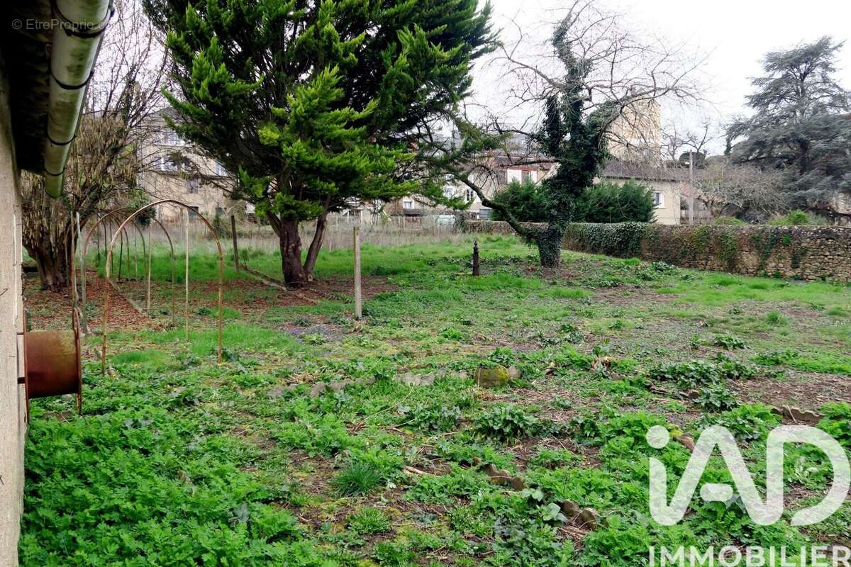 Photo 9 - Maison à MONTMORILLON