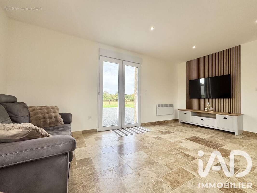 Maison 52 m² à Rocroi  - photo 3