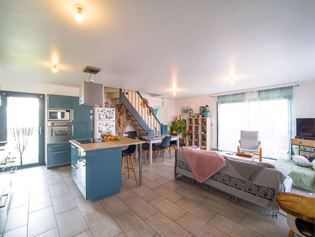 Maison à PARENTIS-EN-BORN