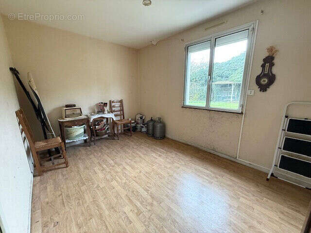 Photo 7 - Maison à MONTCEAUX-LES-PROVINS