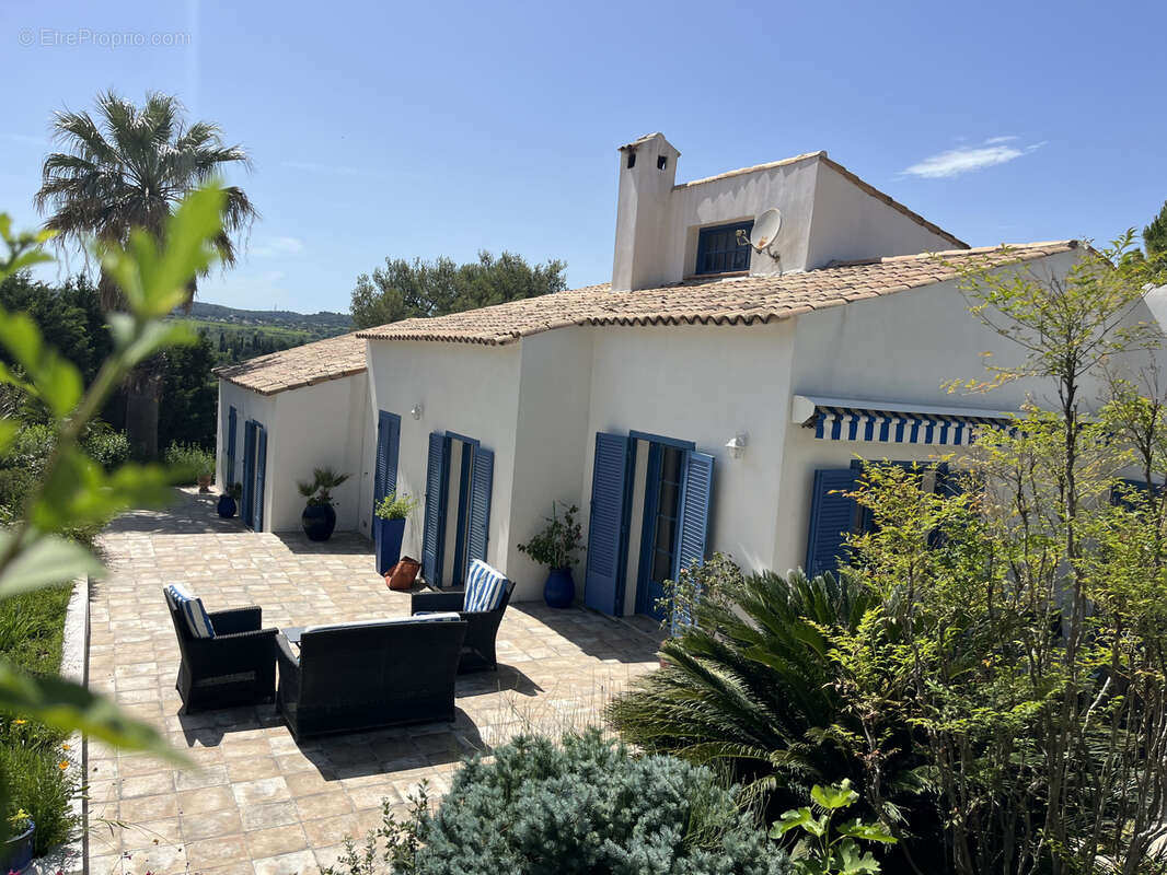 Maison à SAINT-GEORGES-D'ORQUES