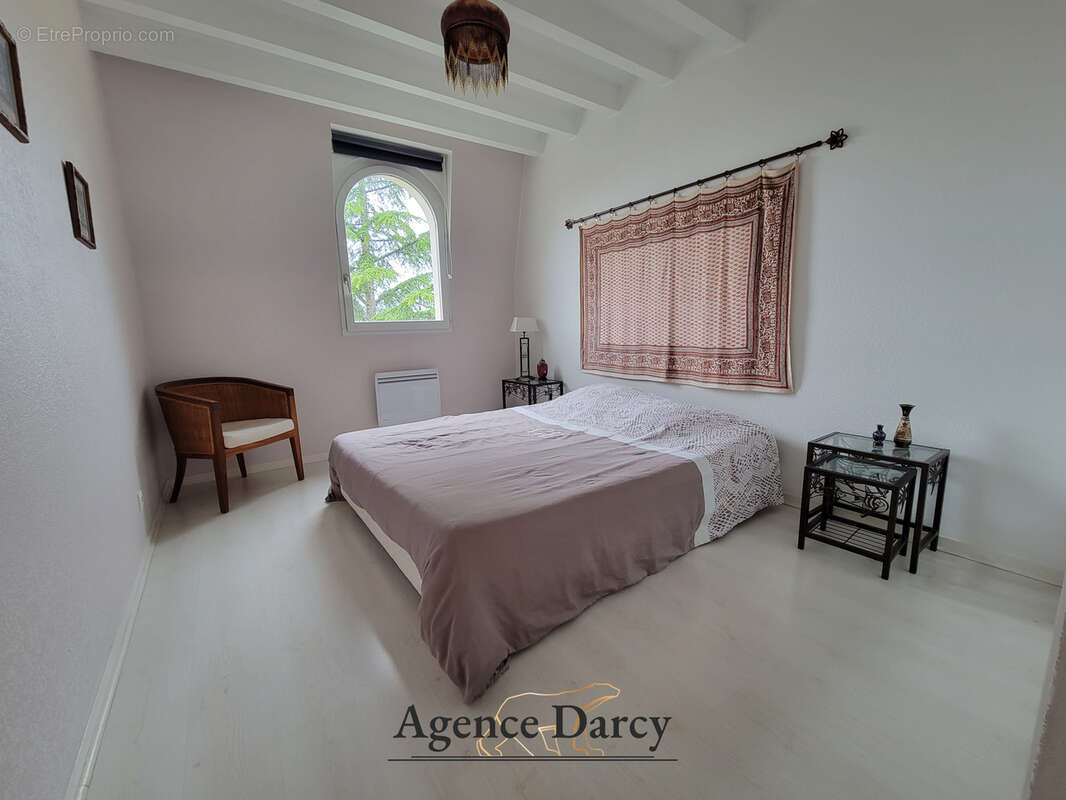 Appartement à CHEVIGNY-SAINT-SAUVEUR