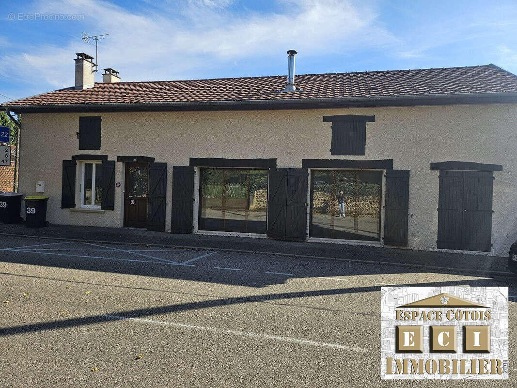 Maison à LA COTE-SAINT-ANDRE