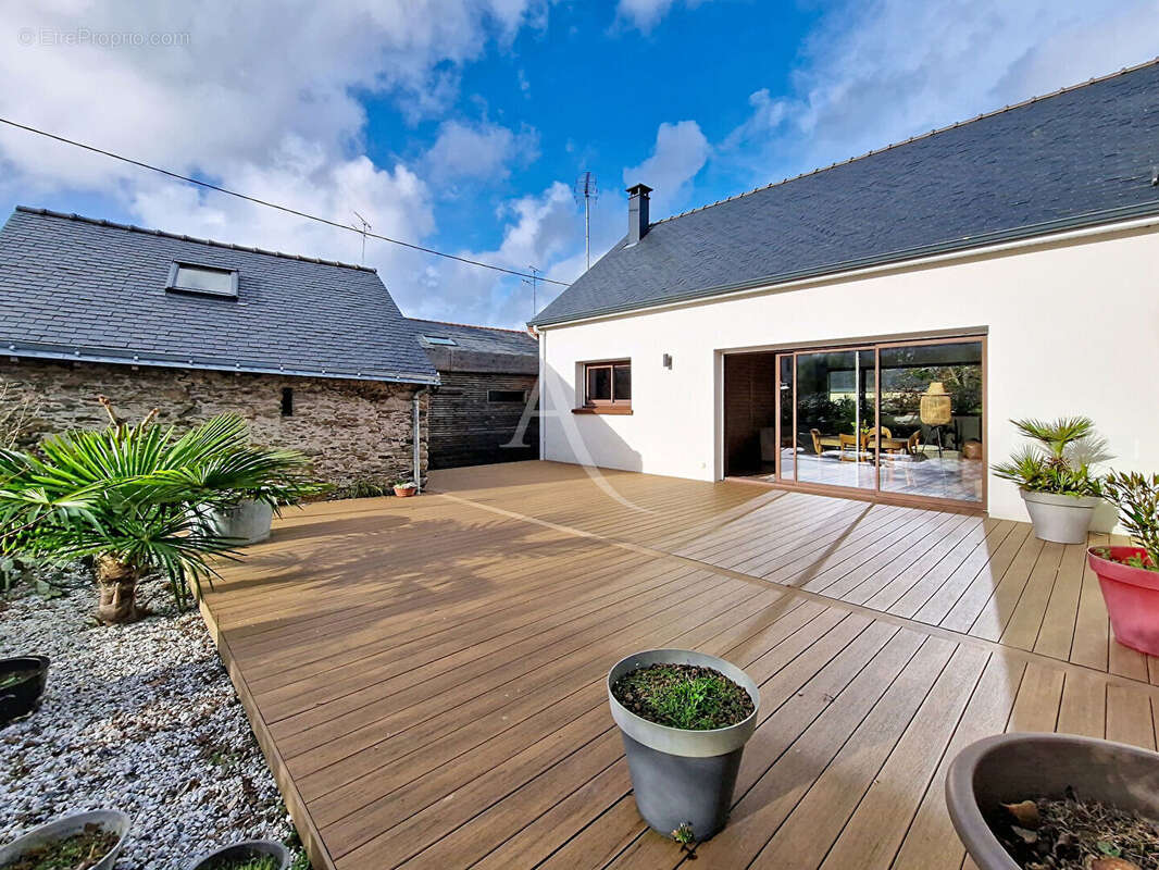 Maison à SUCE-SUR-ERDRE