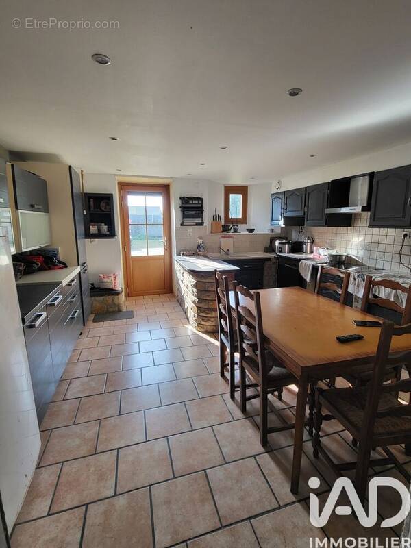 Photo 1 - Maison à YVIGNAC-LA-TOUR