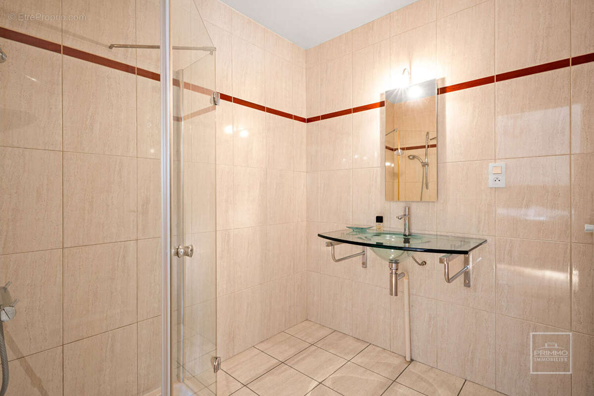 Maison à SAINT-CYR-AU-MONT-D&#039;OR