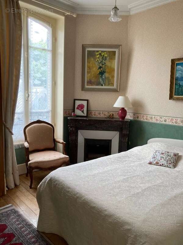 Maison à PARAY-LE-MONIAL