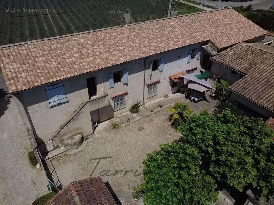 Appartement à MONTELIMAR