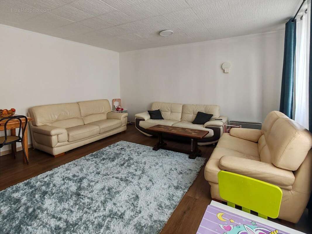 Maison à PLOUNEOUR-MENEZ