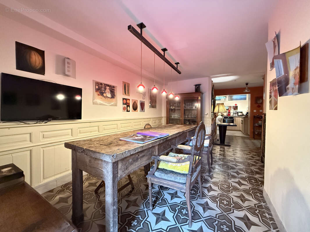 Maison de maître 1900   Ensemble immobilier de caractère   Amélie les Bains - photo 3