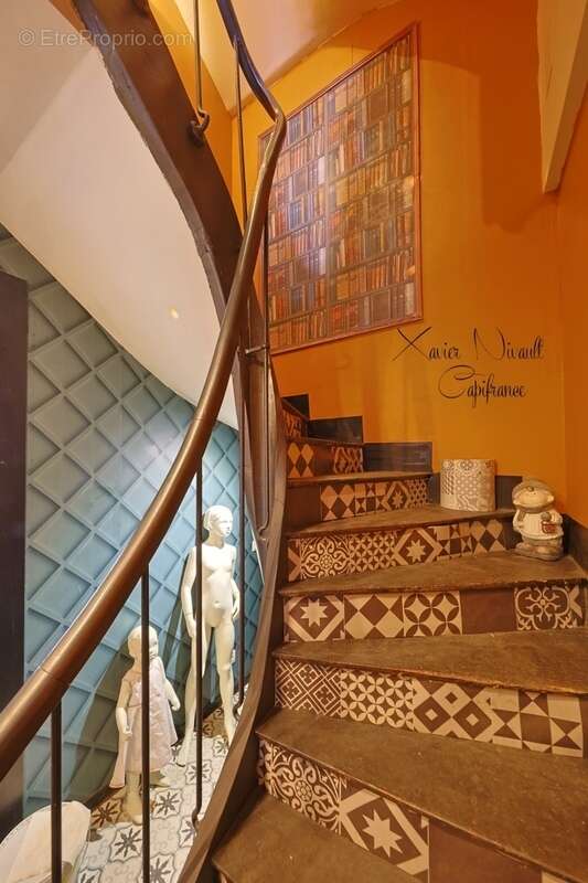 Maison à MONTREVEL-EN-BRESSE