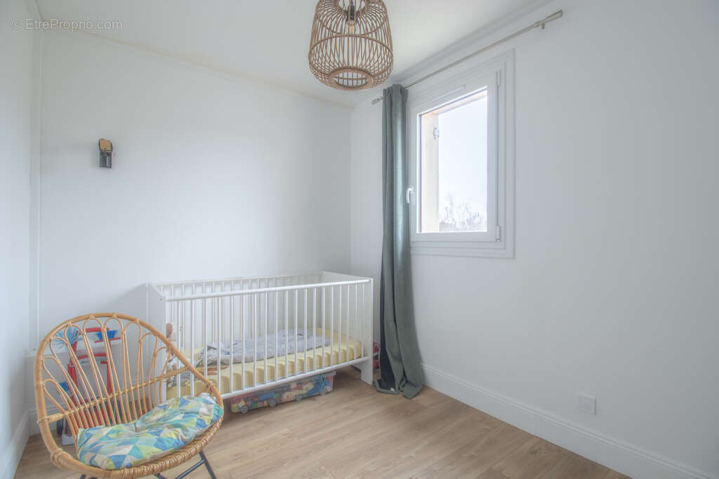 À VENDRE  Duplex 90 m²  Quartier recherché du Lac de Maine - photo 5