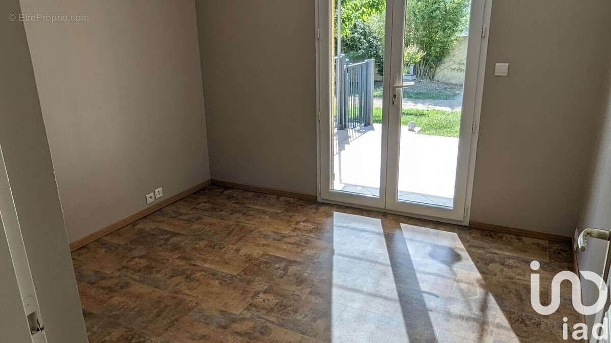 Photo 9 - Maison à SABRAN