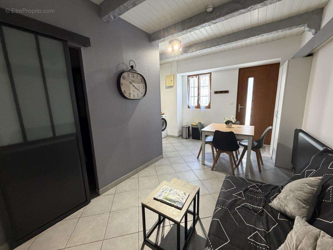 Appartement 85 m² à Jonzac  - photo 3