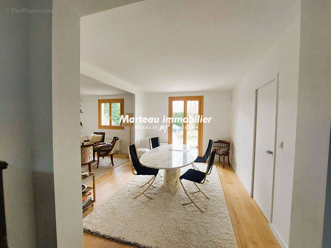 Maison à SAINT-SATURNIN