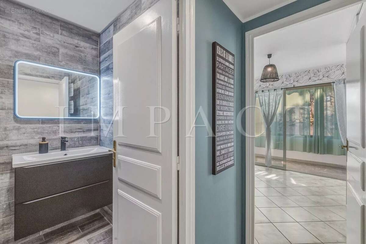 Appartement à CANNES