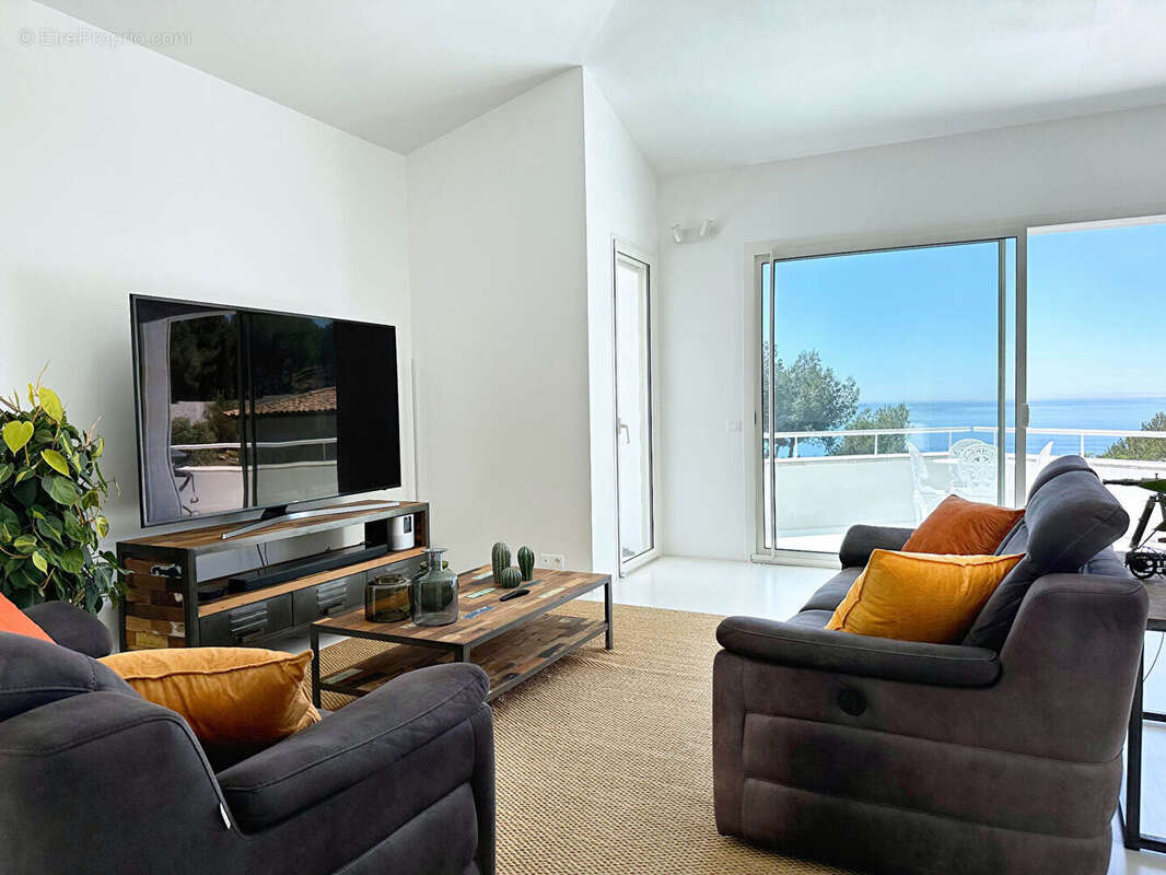 Maison à ENSUES-LA-REDONNE