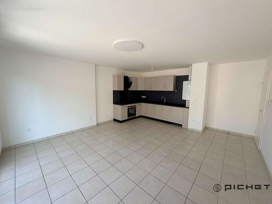Bel Appartement T3 Lumineux à Saint-Aubin-de-Médoc - photo 10