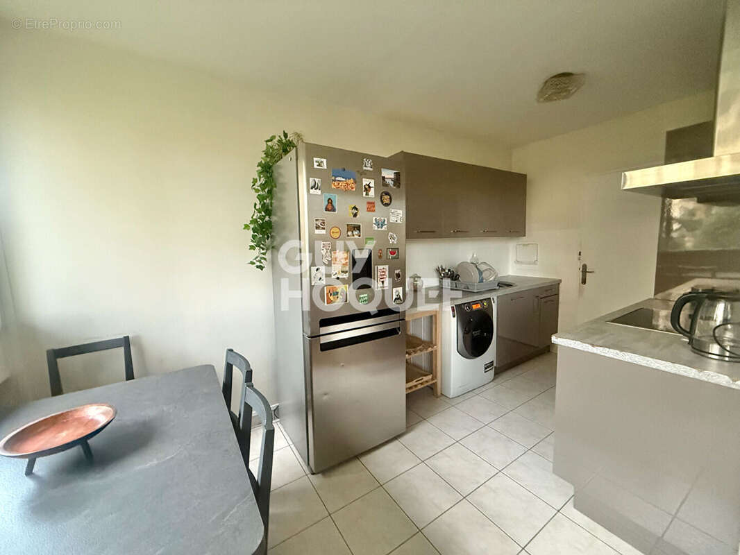 Appartement à L'HAY-LES-ROSES