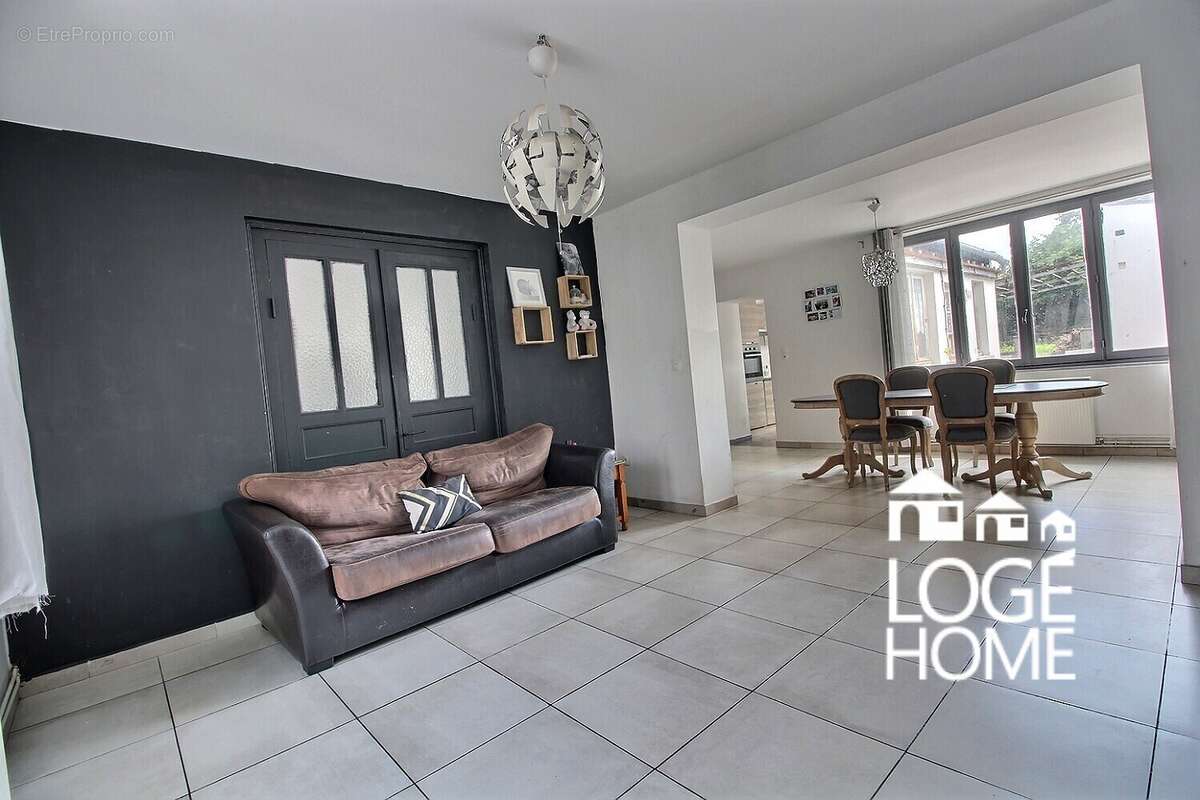 Maison à MARCHIENNES