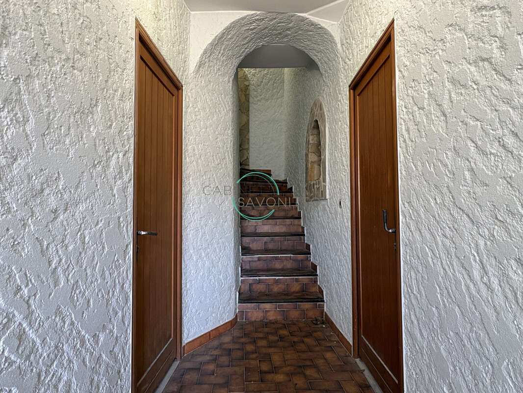 Appartement à MARSEILLE-11E