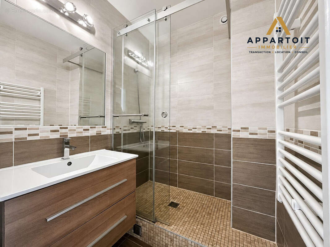 Appartement à VICHY
