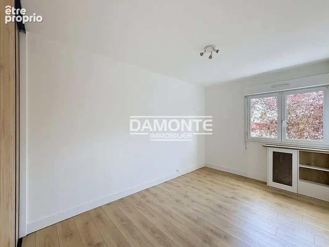 Appartement T2 refait à neuf - lumineux - Spacieux balcon - photo 5