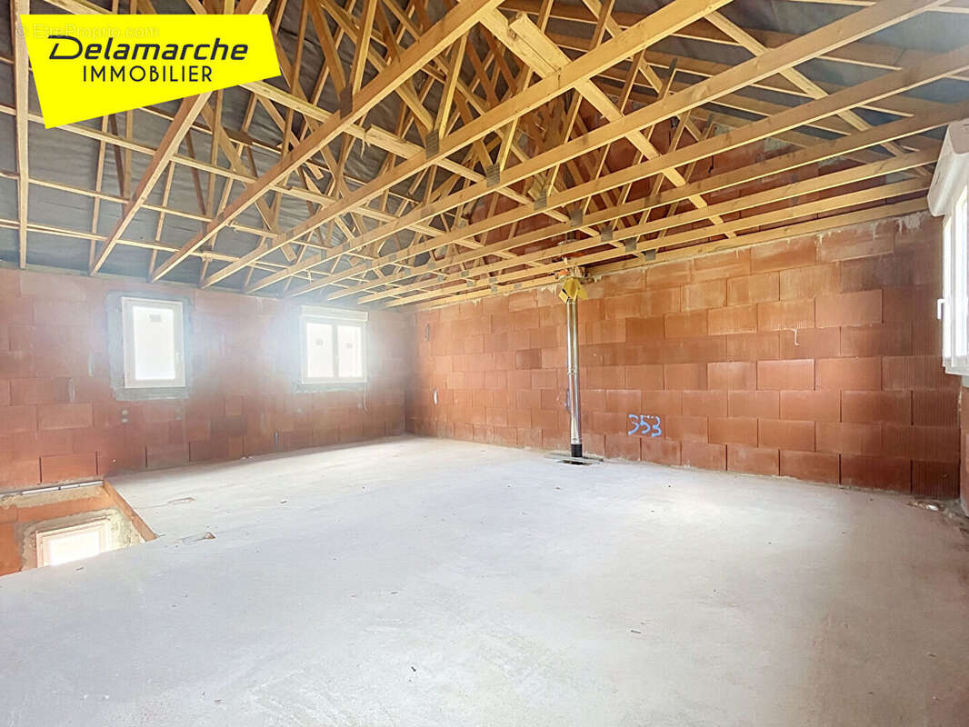 A Vendre pavillon à proximité du bourg de Percy en Normandie - photo 9