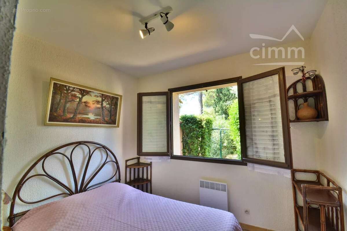 Maison à SAINT-CYPRIEN