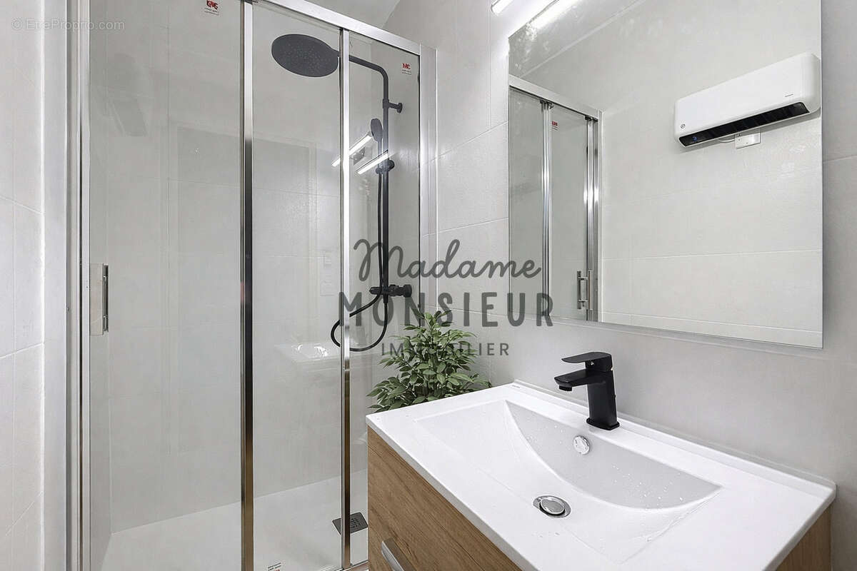 Appartement à BOURGOIN-JALLIEU