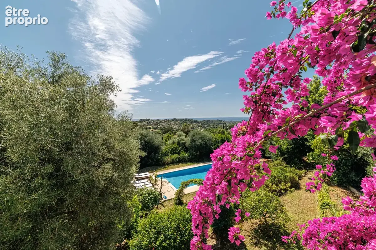 Vente Vence Maison Individuelle 213m2 - Terrain - Piscine - Vue Mer et Montagnes - photo 23