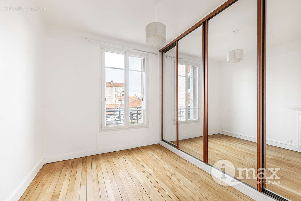 Appartement à COLOMBES