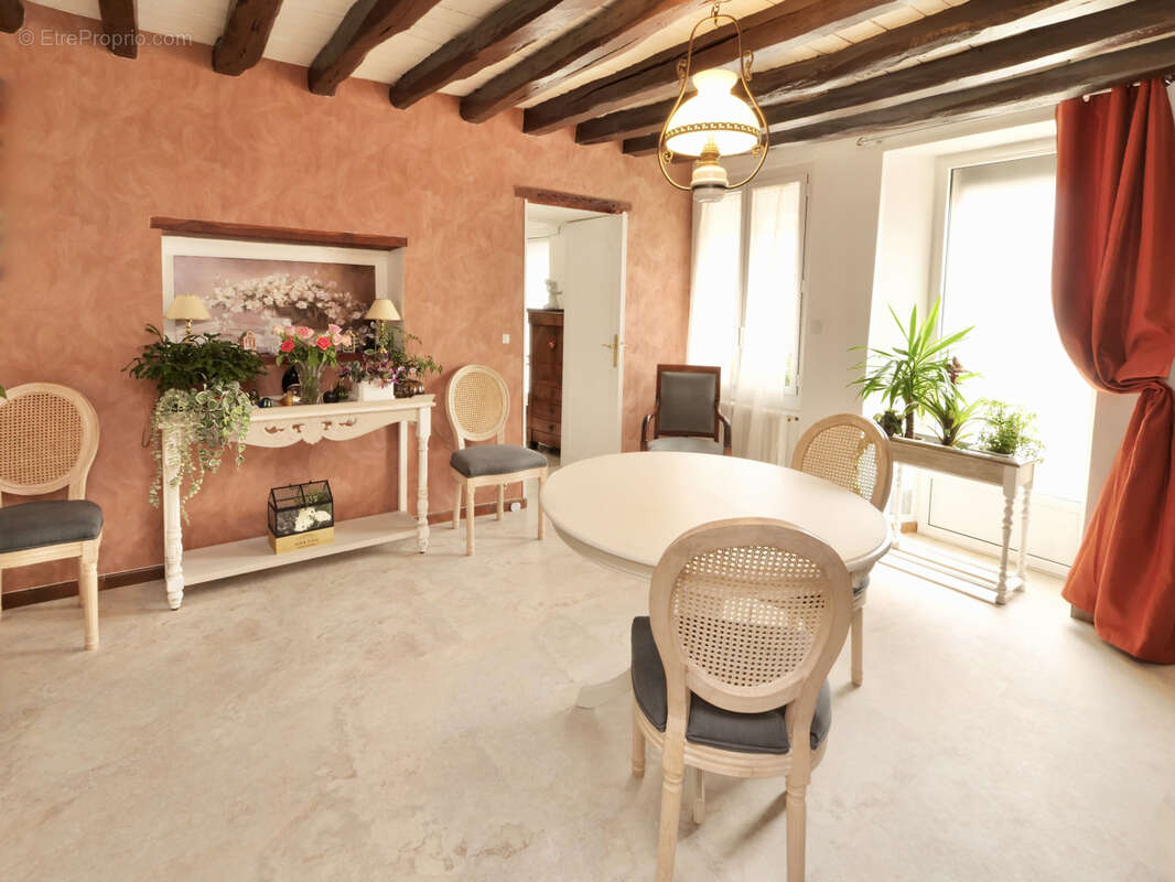 Maison 105 m² à Le Chatelet-En-Brie  - photo 8