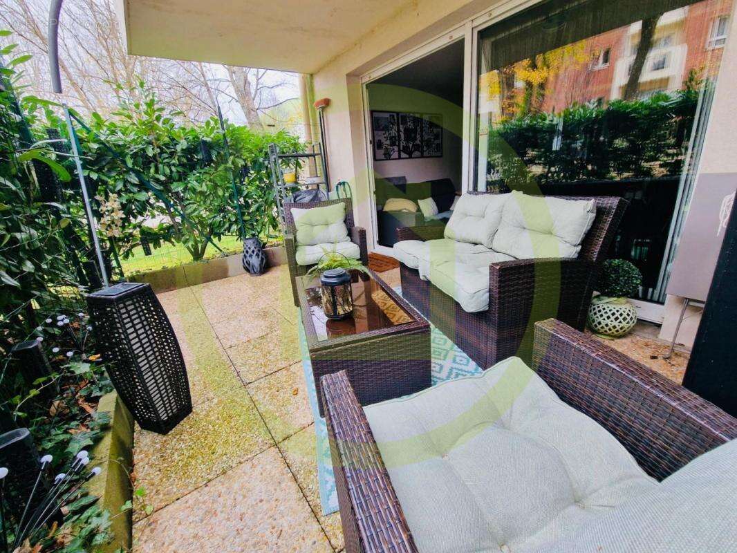 Appartement à OZOIR-LA-FERRIERE