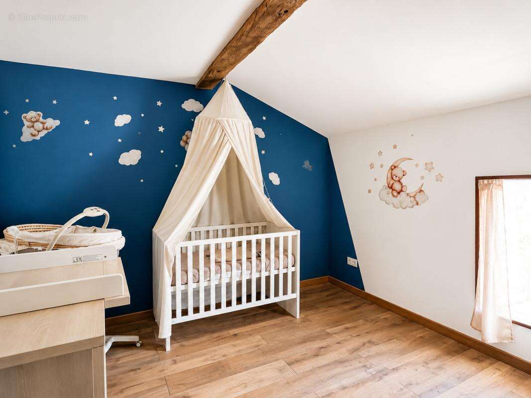 Maison 227 m² à Saint-Vaize  - photo 14