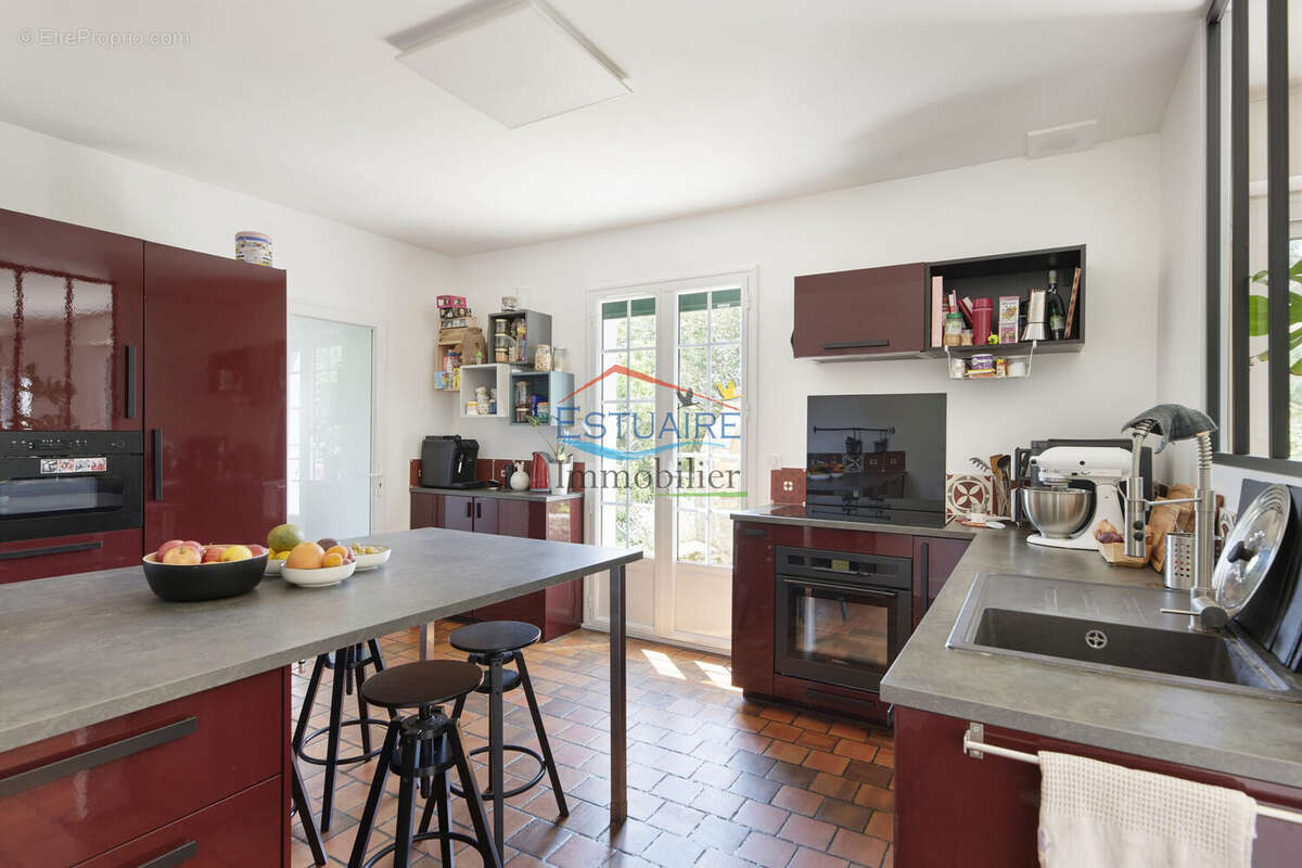Maison 210 m² à Savenay  - photo 7