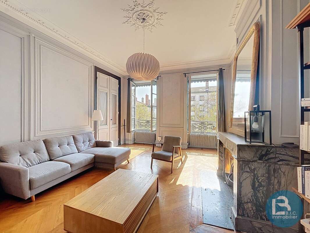 Appartement à LYON-3E