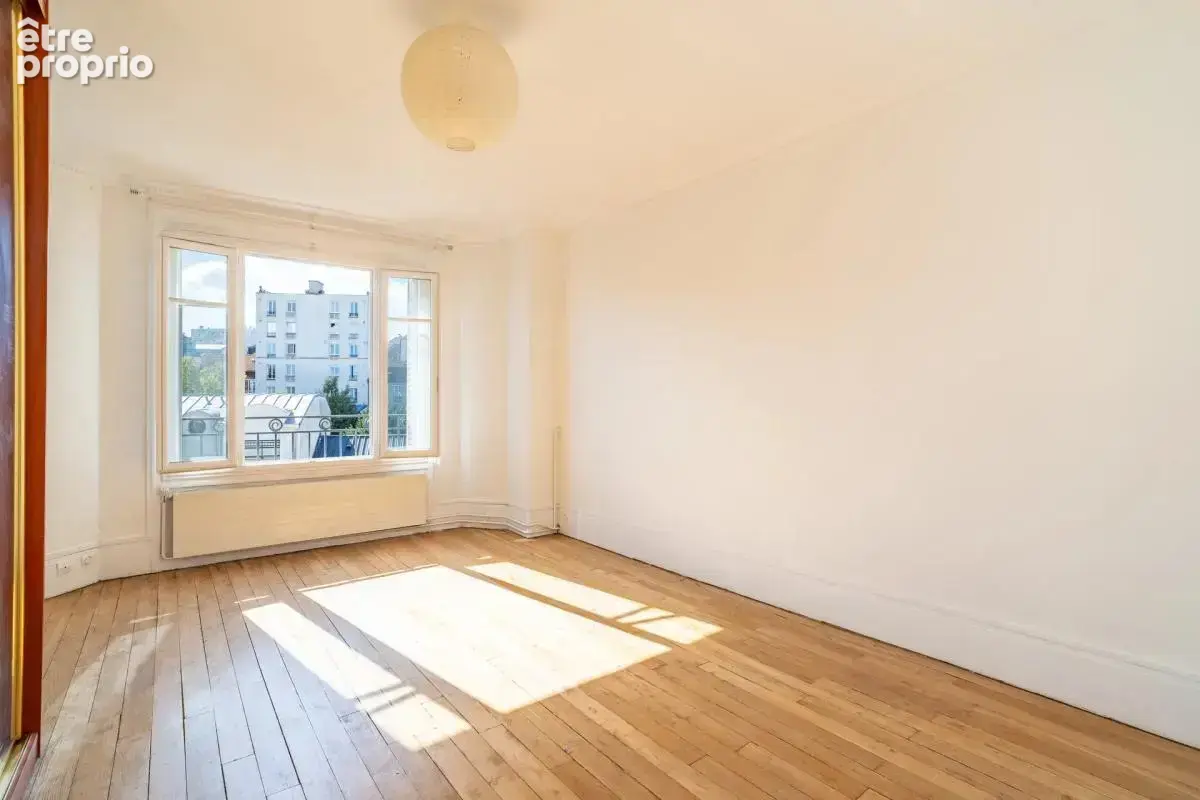 Appartement de 4 pièces de 100 m² à Issy-les-Moulineaux - photo 8