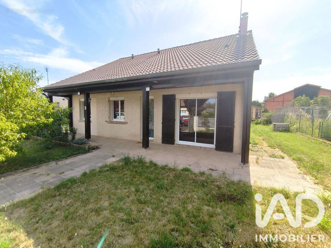 Photo 1 - Maison à BRUSSON