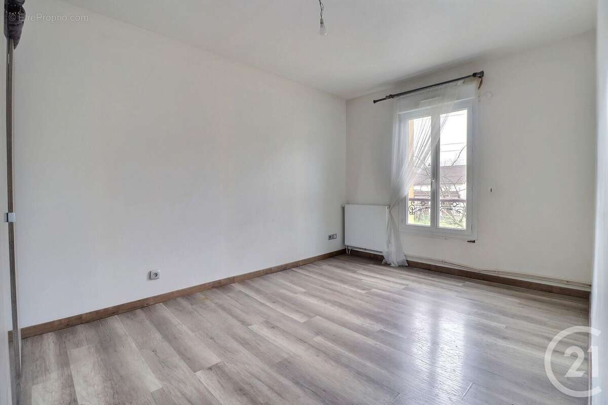 Maison à AULNAY-SOUS-BOIS