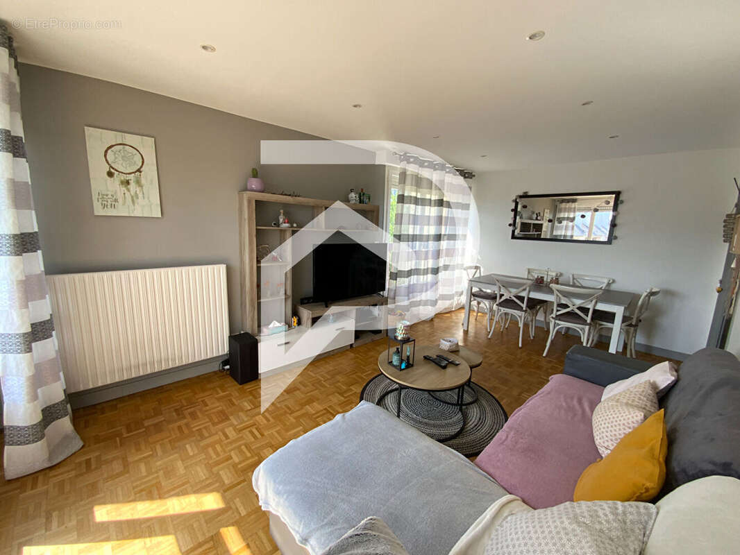 Appartement à MAUREPAS