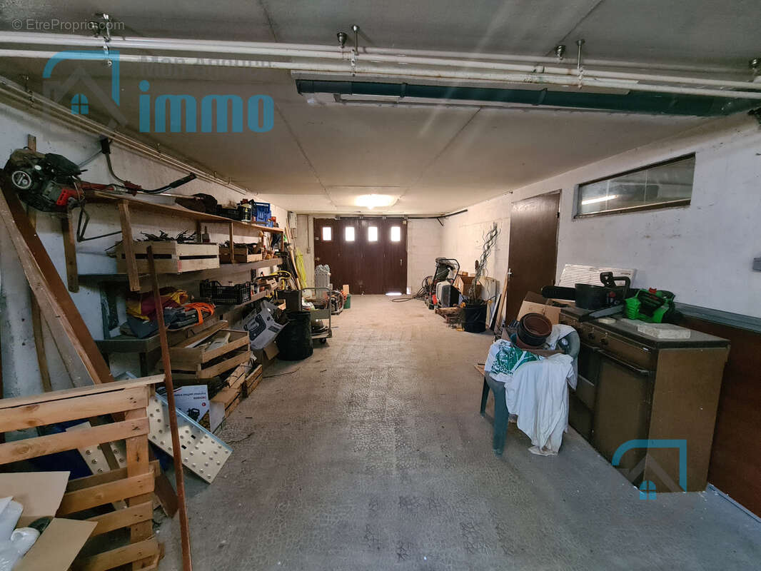 Maison à MEHUN-SUR-YEVRE