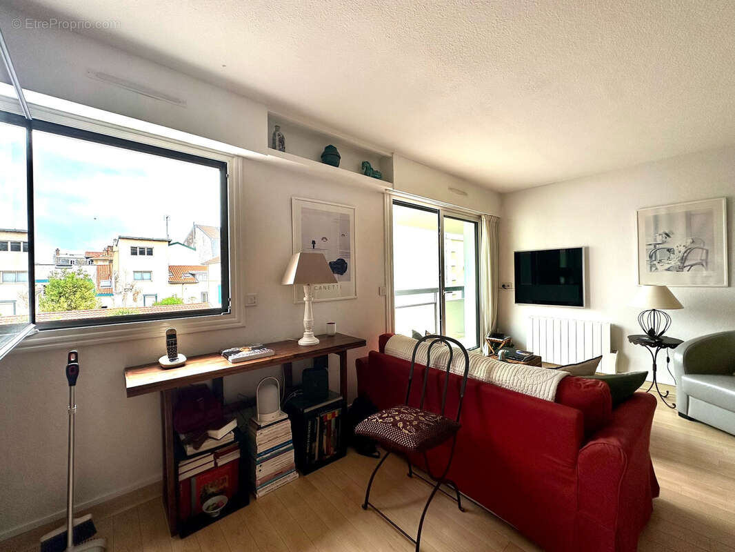 Biarritz - vente viager occupe - 50m2 - asc - photo 2