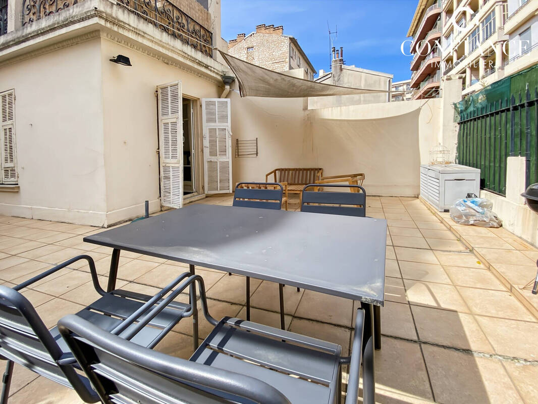 Appartement à NICE