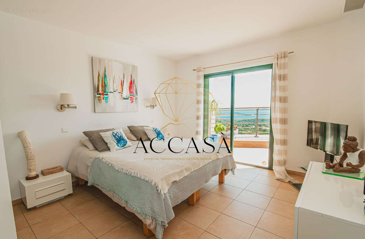 Maison à PORTO-VECCHIO