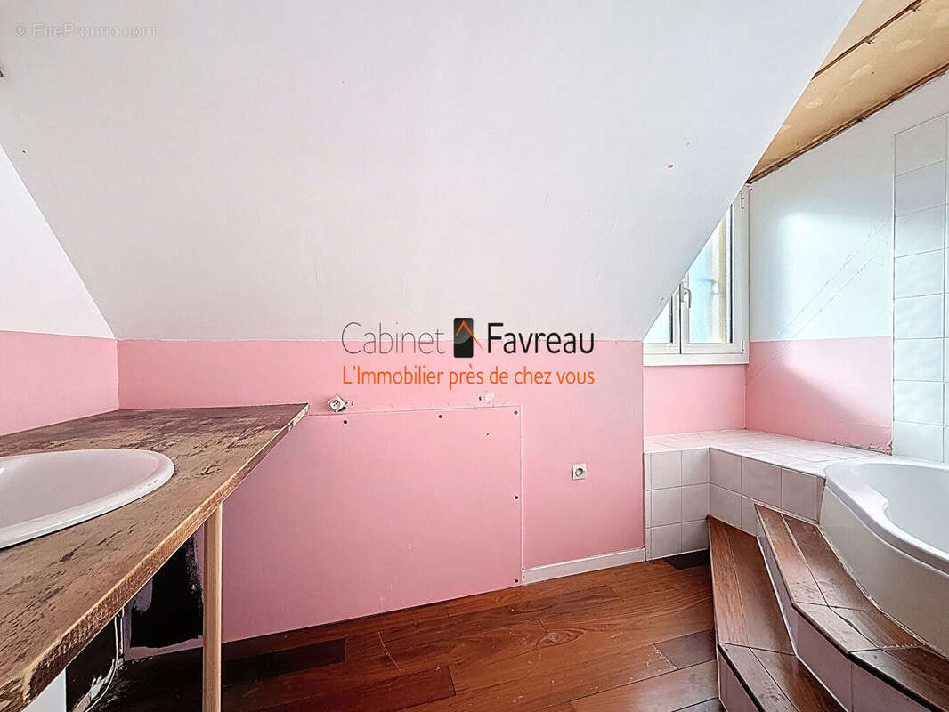 Maison à LE KREMLIN-BICETRE