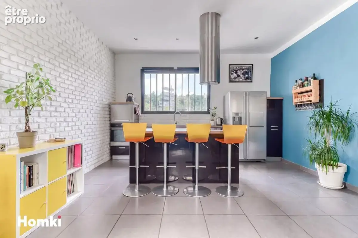 Appartement T3 de 77 m² à Caluire-et-Cuire 69300, Quai Clemenceau - photo 3