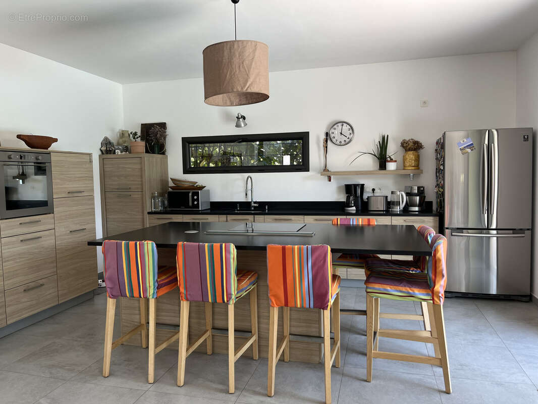 PERPIGNAN SUD : villa contemporaine 6 pièces avec piscine - photo 9