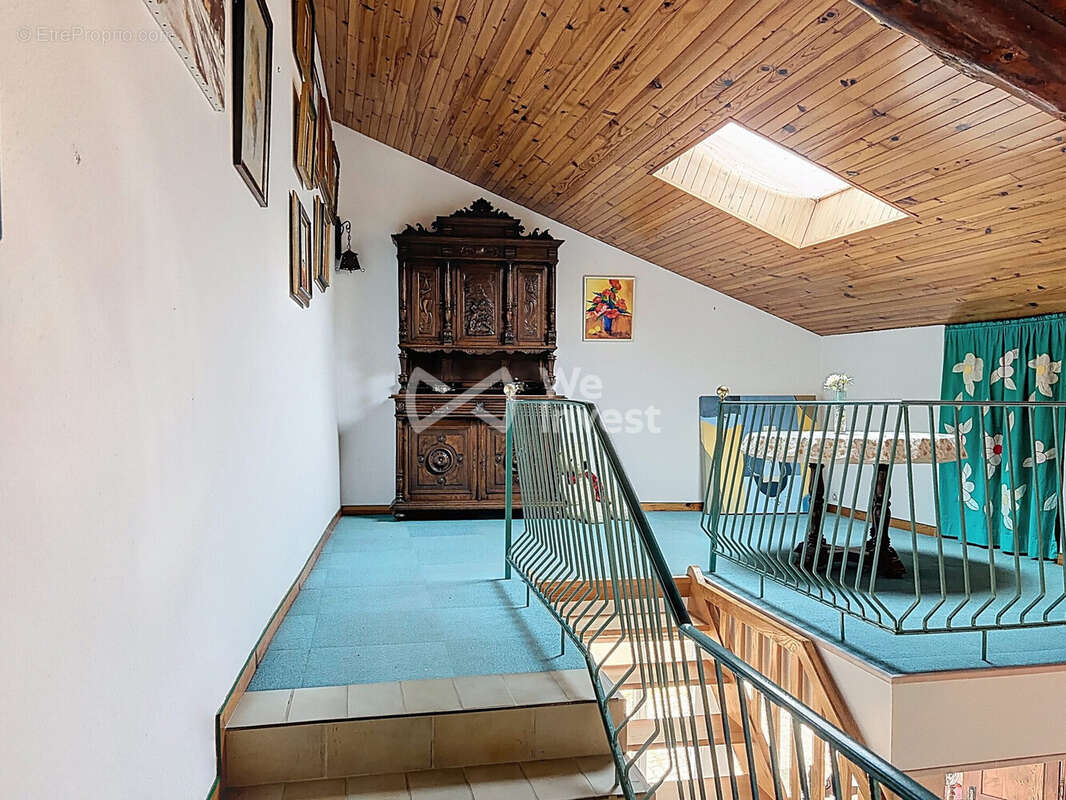 Maison à POUSSAY