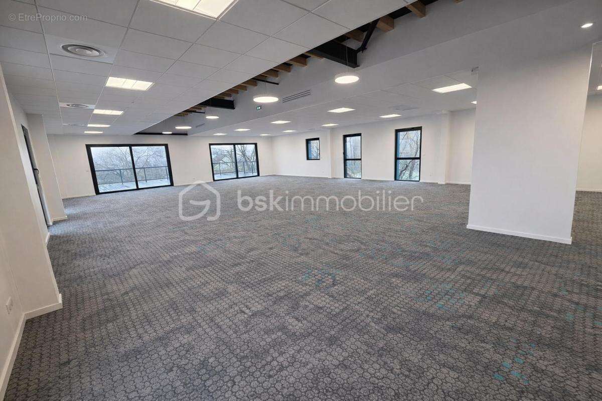 Immeuble tertiaire neuf d’exception – Prestations premium  – Accessibilité idéale - photo 13